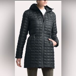 Like New The North Face Black Thermoball Eco Hooded Puffer Jacket